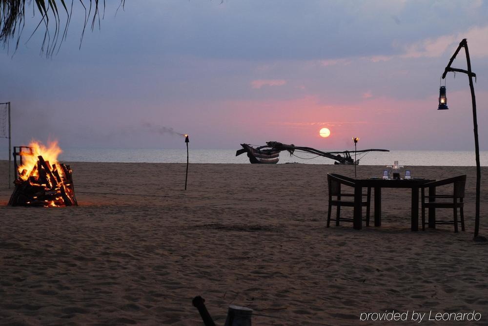 Jetwing Beach Negombo Restaurante foto